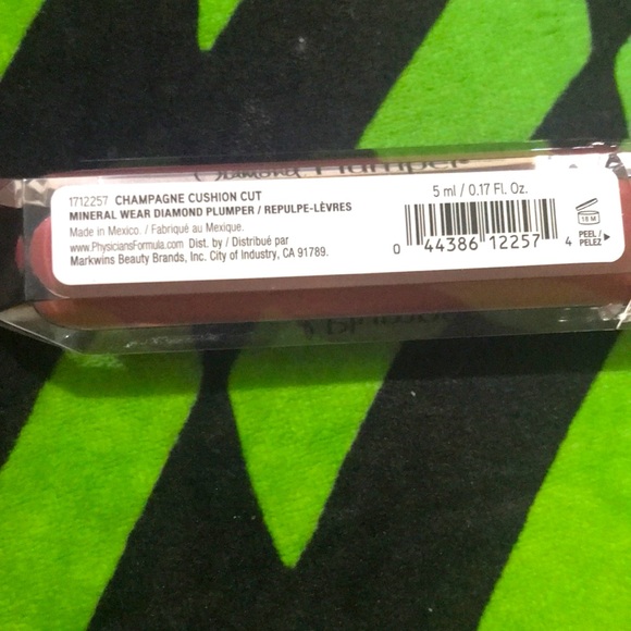 ✨🆕BNIP!Physicians Formula Diamond Plumper Lip Gloss -“Champagne Chushion Cut”💄 - Picture 3 of 7